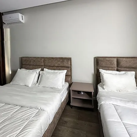 Eden 3* Tirana